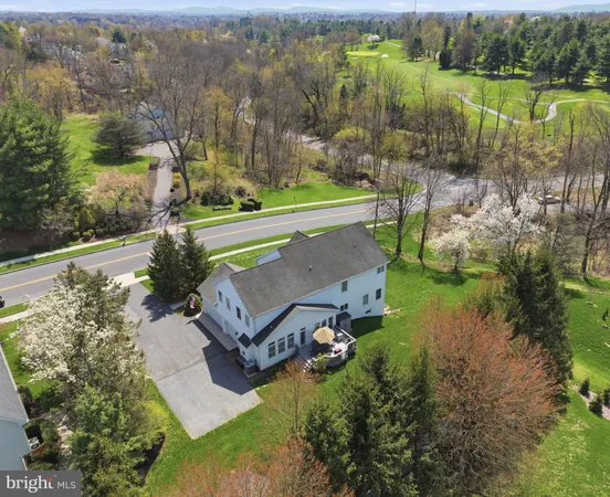 $899,900 | 3620 Golfview Drive, Mechanicsburg, PA 17050