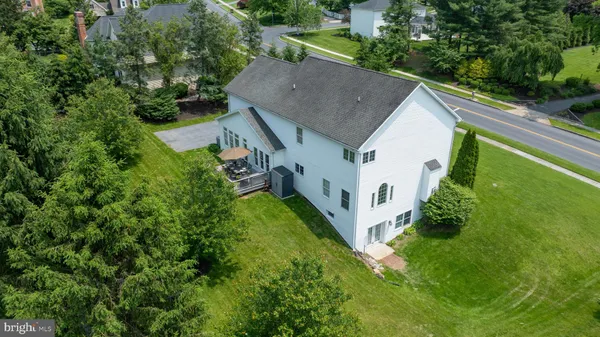$899,900 | 3620 Golfview Drive, Mechanicsburg, PA 17050