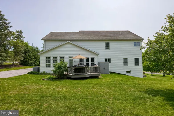 $899,900 | 3620 Golfview Drive, Mechanicsburg, PA 17050