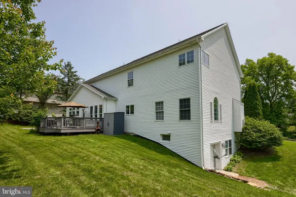 $899,900 | 3620 Golfview Drive, Mechanicsburg, PA 17050