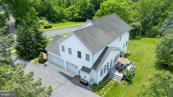 $899,900 | 3620 Golfview Drive, Mechanicsburg, PA 17050