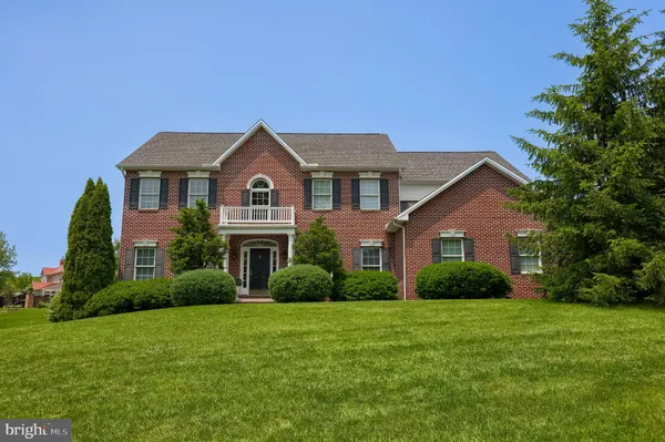 $899,900 | 3620 Golfview Drive, Mechanicsburg, PA 17050