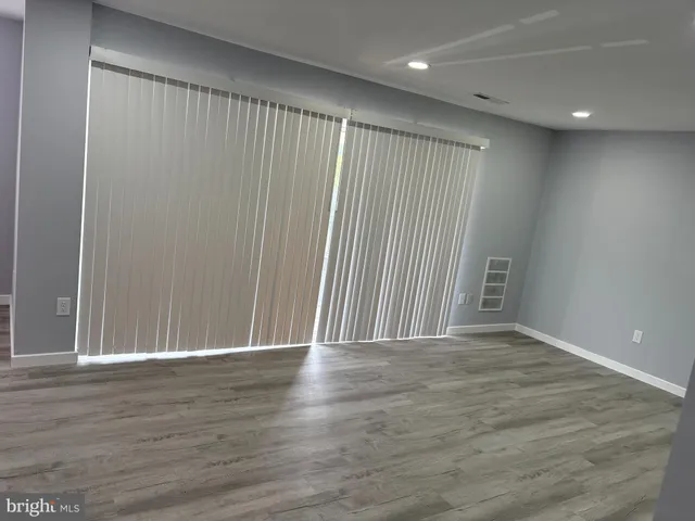 $1,800 | 5464 85th Avenue, Unit 201, Hyattsville, MD 20784