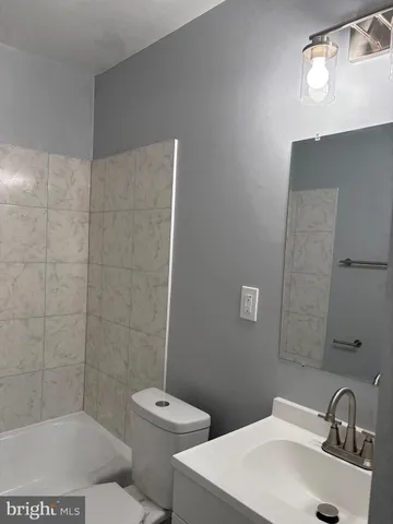 $1,800 | 5464 85th Avenue, Unit 201, Hyattsville, MD 20784