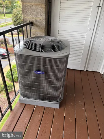 $1,800 | 5464 85th Avenue, Unit 201, Hyattsville, MD 20784