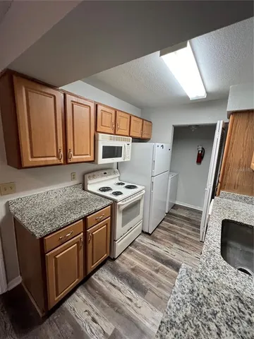 $169,000 | 1027 South Hiawassee Road, Unit 2313, Orlando, FL 32835