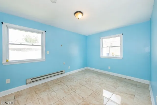 $1,900 | 503 12th Avenue, Unit 3, Paterson, NJ 07514