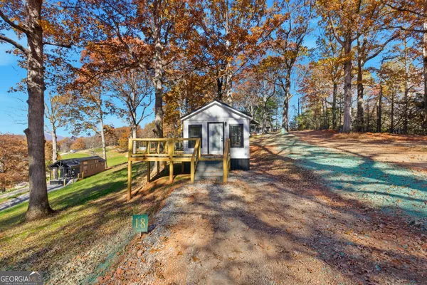 $284,800 | 527 Saunders Road, Franklin, NC 28734