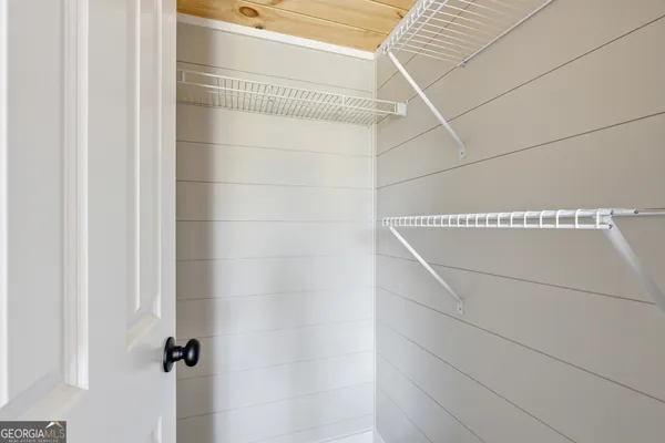 a close up of a shower