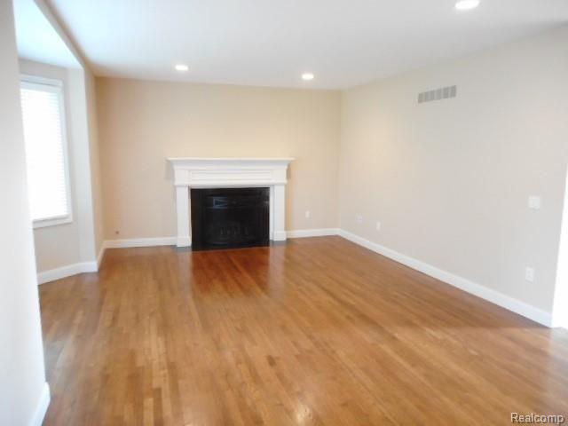 653 Langley Road Rochester Hills, MI 48309 - Photo 22 of 75