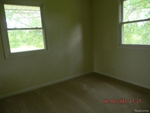 6771 Frith Road St. Clair, MI 48079 - Photo 19 of 23 077.jpg