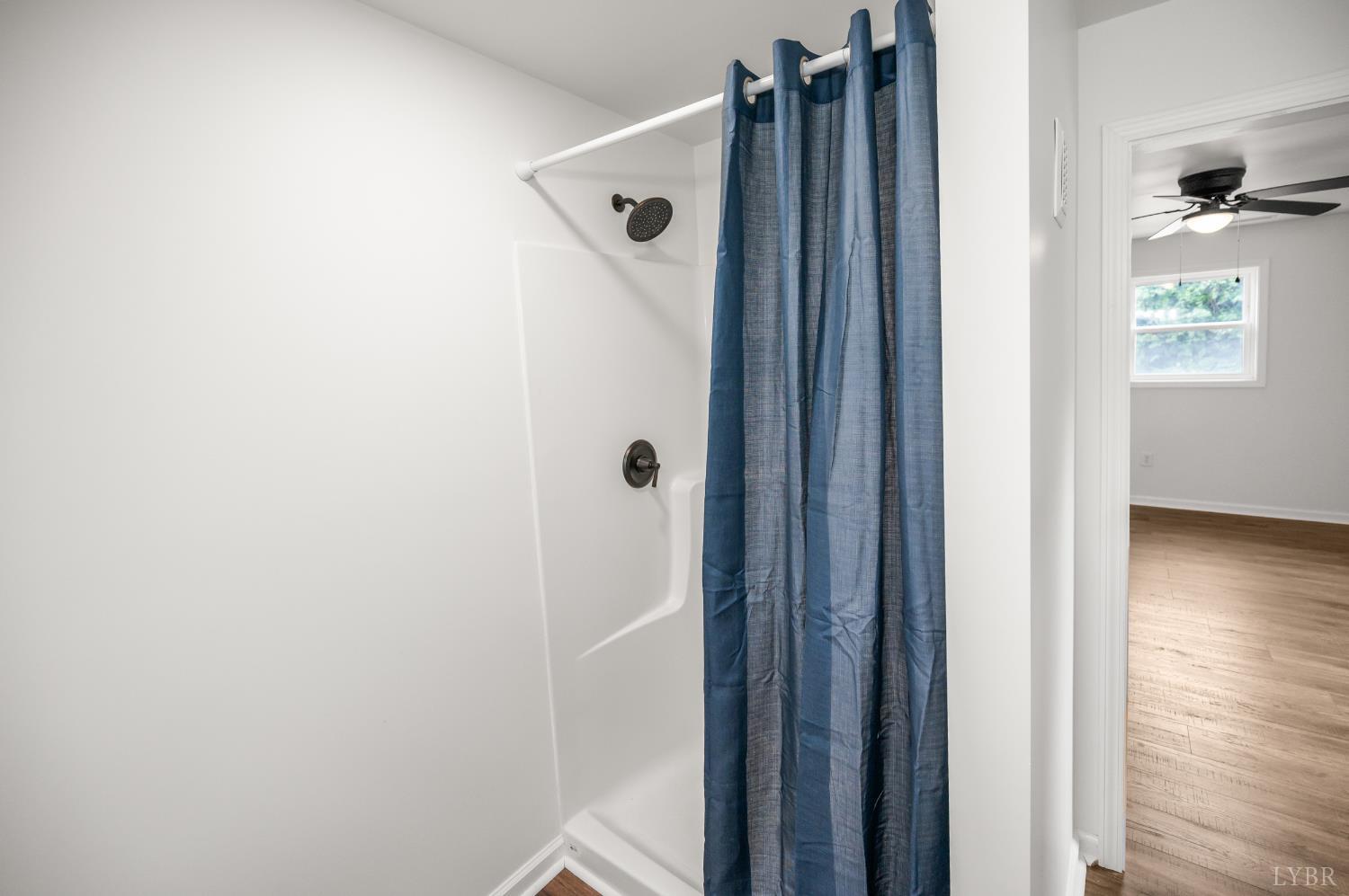 1518 Link Road Bedford, VA 24523 - Photo 15 of 38 Gallery Image 15