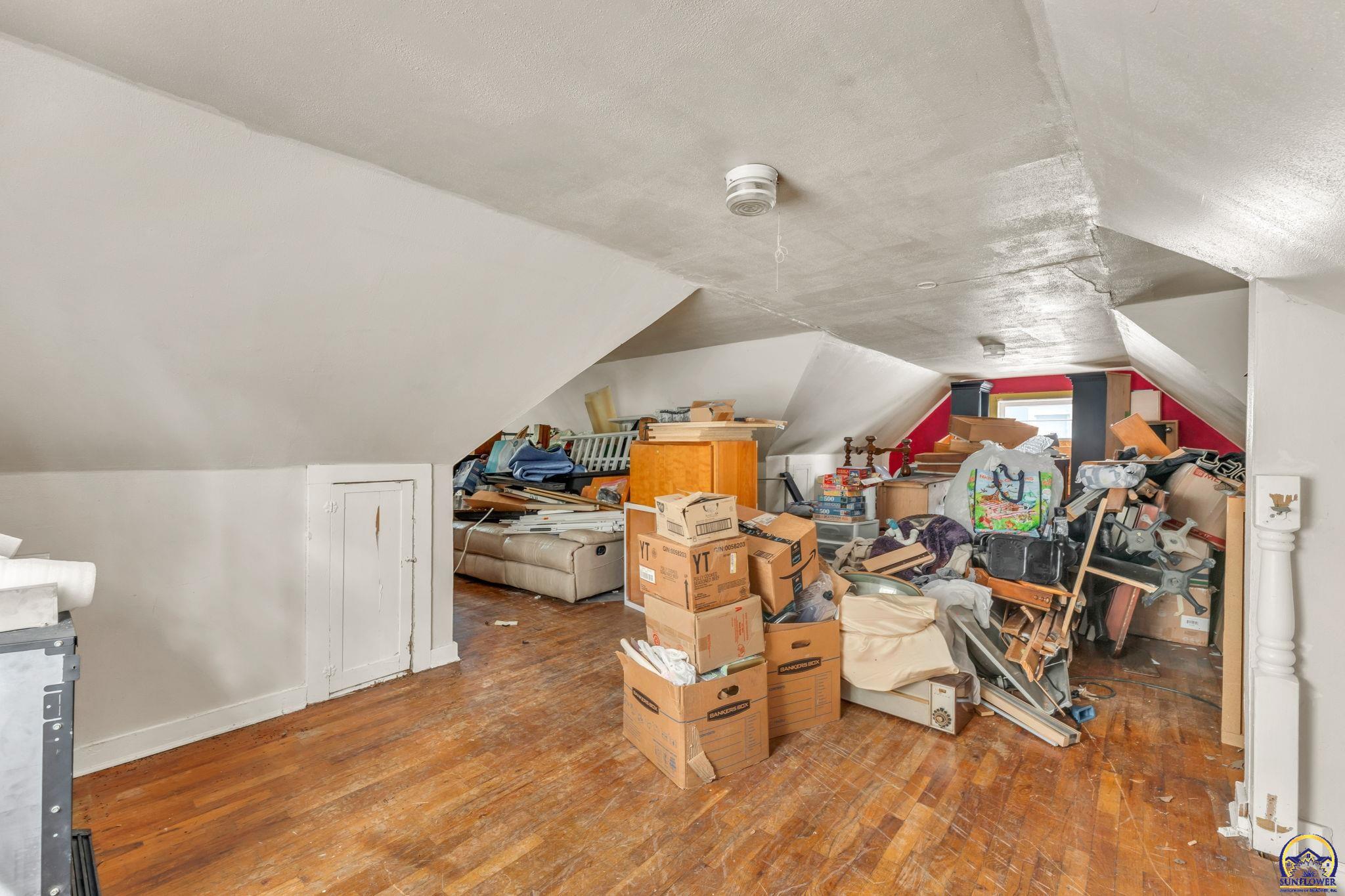 1215 Southwest 5th Street Topeka, KS 66606 - Photo 16 of 16