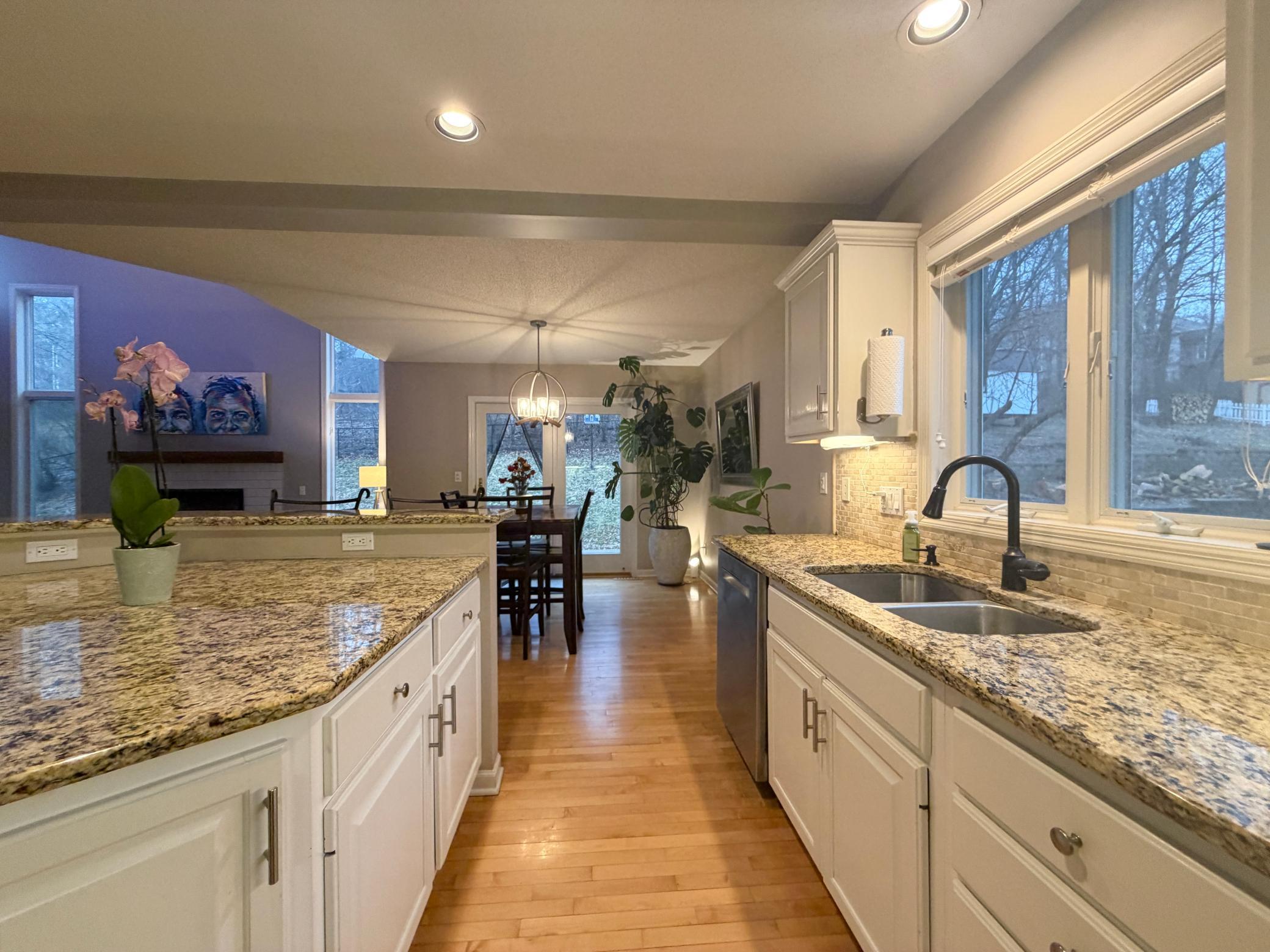 2014 Fox Valley Drive Southwest Rochester, MN 55902 - Photo 37 of 42