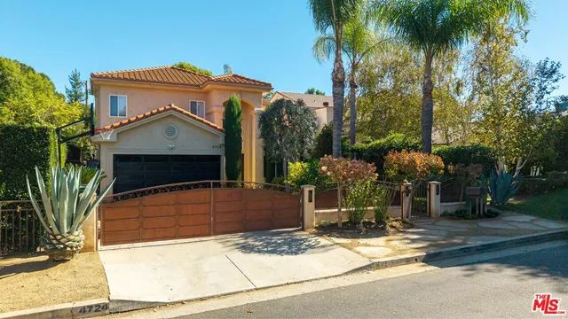 $13,500 | 4724 Noble Avenue, Sherman Oaks, CA 91403