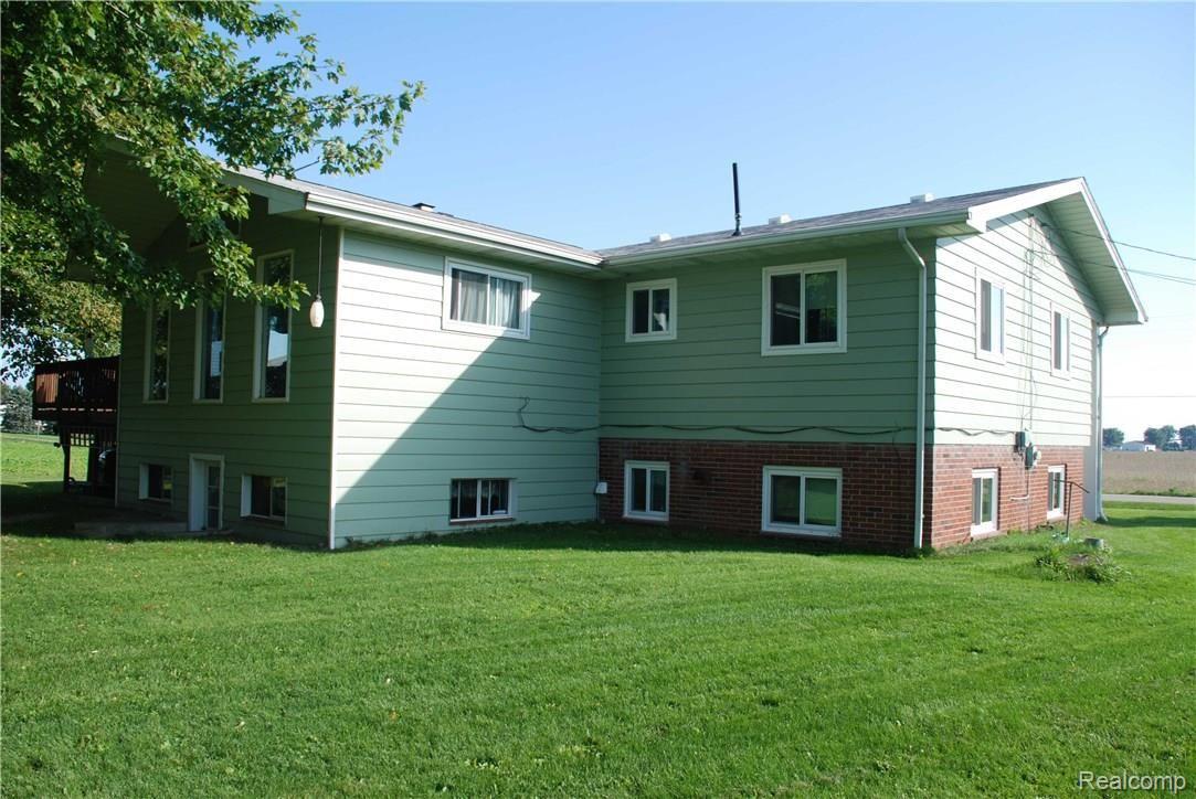 2800 Edgewood Road Erie, MI 48133 - Photo 6 of 45 6.jpg