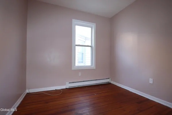 $1,700 | 29 Morris Street, Albany, NY 12208