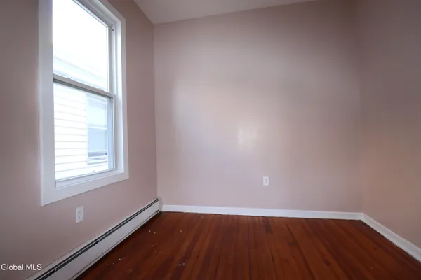 $1,700 | 29 Morris Street, Albany, NY 12208