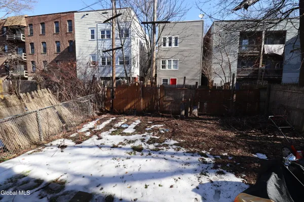 $1,700 | 29 Morris Street, Albany, NY 12208