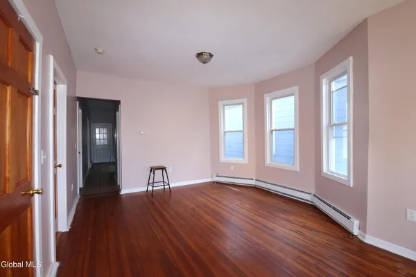 $1,700 | 29 Morris Street, Albany, NY 12208