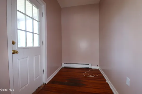 $1,700 | 29 Morris Street, Albany, NY 12208