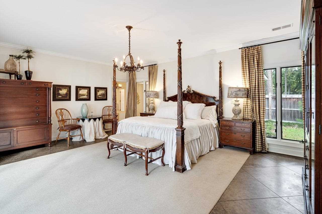 331 Sweetbrier Road Memphis, TN 38120 - Photo 13 of 25 Gallery Image 13