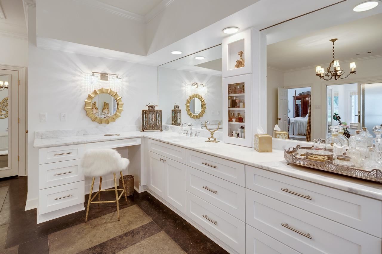 331 Sweetbrier Road Memphis, TN 38120 - Photo 16 of 25 Gallery Image 16