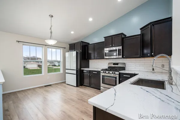 $300,000 | 11611 Kodiak Court Southeast, Alto, MI 49302