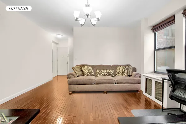 $415,000 | 1504 Ocean Avenue, Unit 2A | Midwood