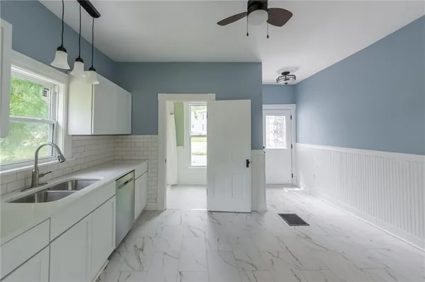 $229,500 | 721 West 4th Street, Cameron, MO 64429