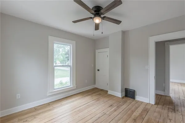 $229,500 | 721 West 4th Street, Cameron, MO 64429