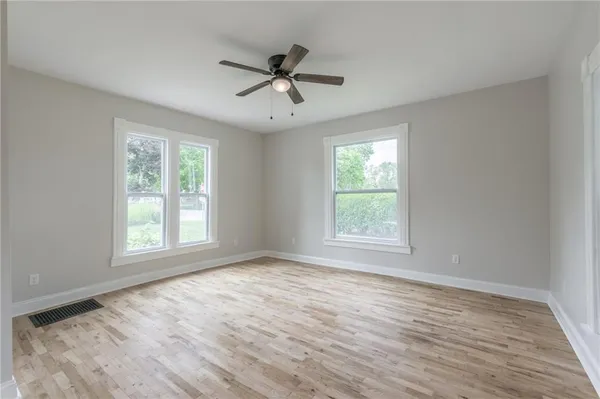 $229,500 | 721 West 4th Street, Cameron, MO 64429