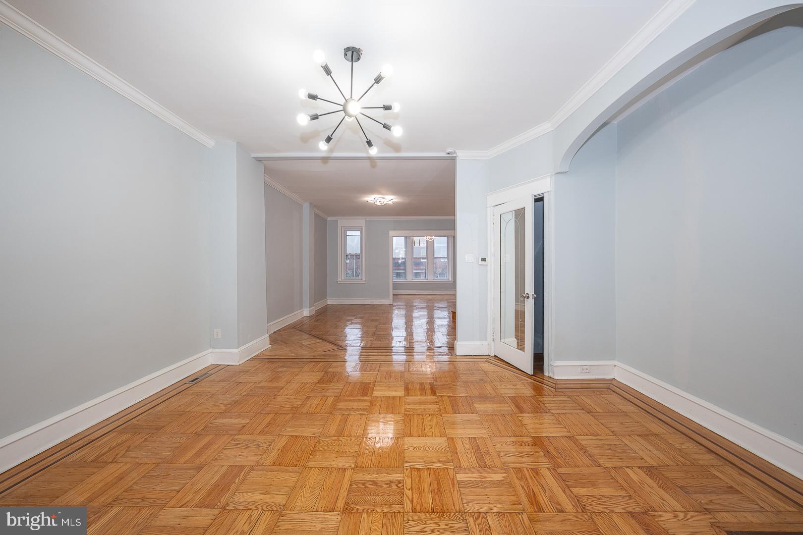 212 Copley Road Upper Darby, PA 19082 - Photo 15 of 69