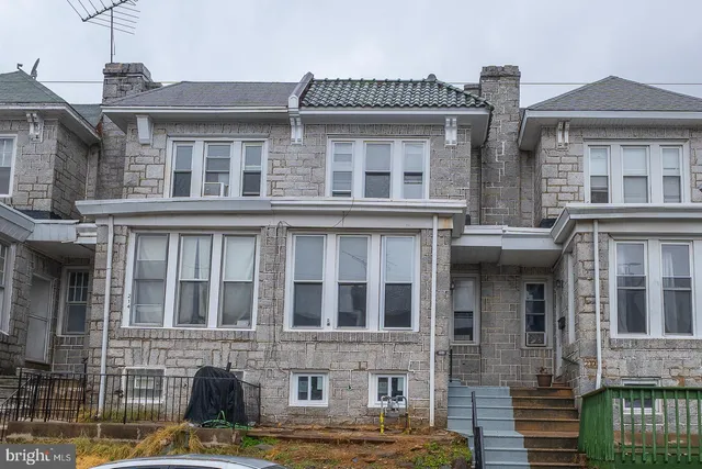 $289,900 | 212 Copley Road, Upper Darby, PA 19082