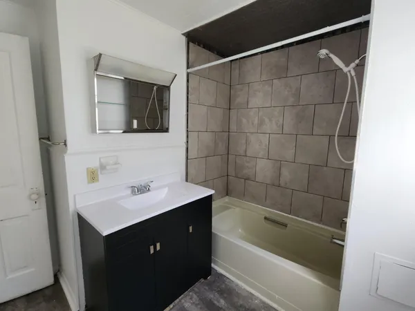 $245,000 | 221 East 8th Street, Winona, MN 55987