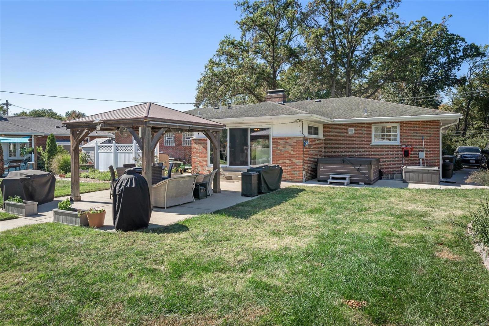 9866 Sappington Road St. Louis, MO 63128 - Photo 36 of 41