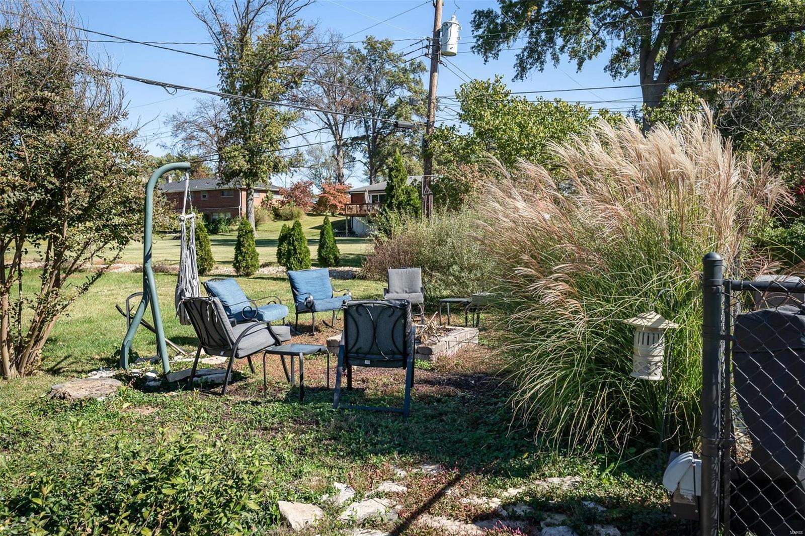 9866 Sappington Road St. Louis, MO 63128 - Photo 37 of 41