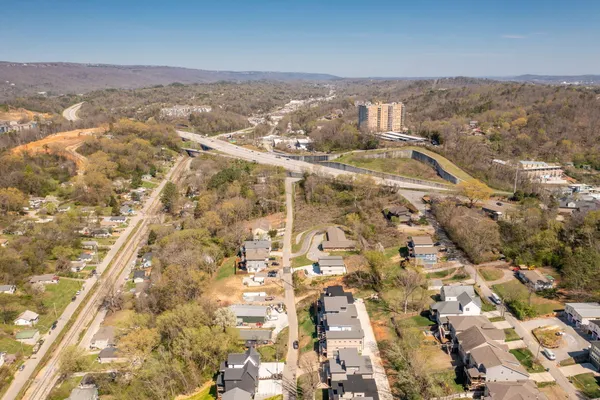 $2,500 | 622 Ladd Avenue, Chattanooga, TN 37405