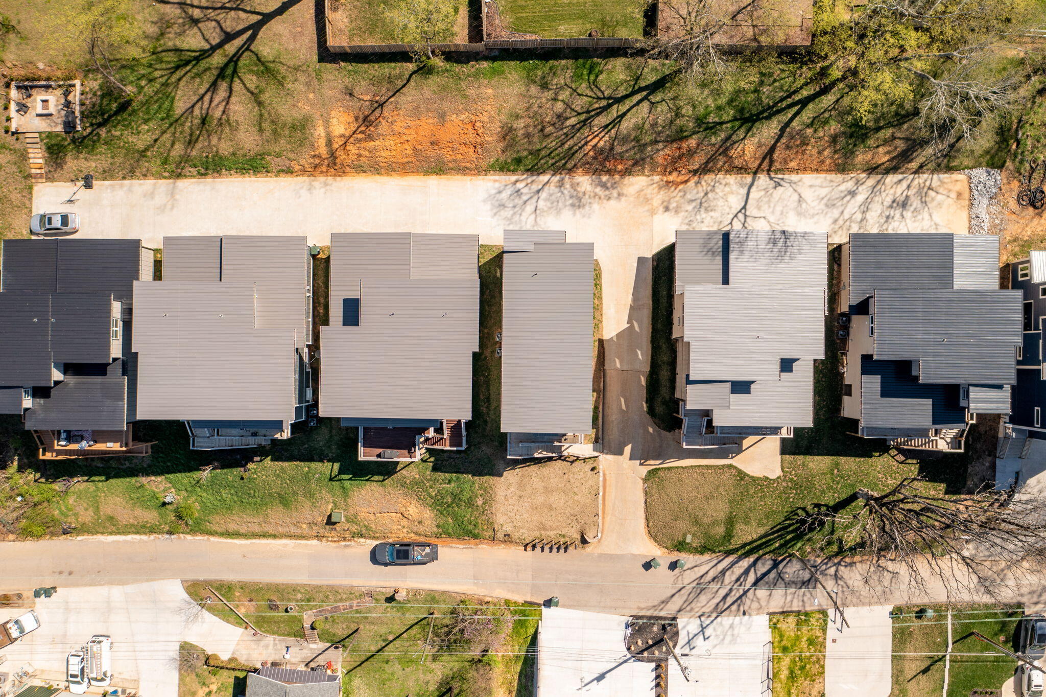 622 Ladd Avenue Chattanooga, TN 37405 - Photo 24 of 51 24-web-or-mls-DJI_0728-HDR-31