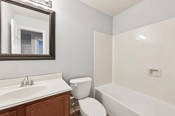 $2,300 | 3216 Victorian Manor Lane, Houston, TX 77047