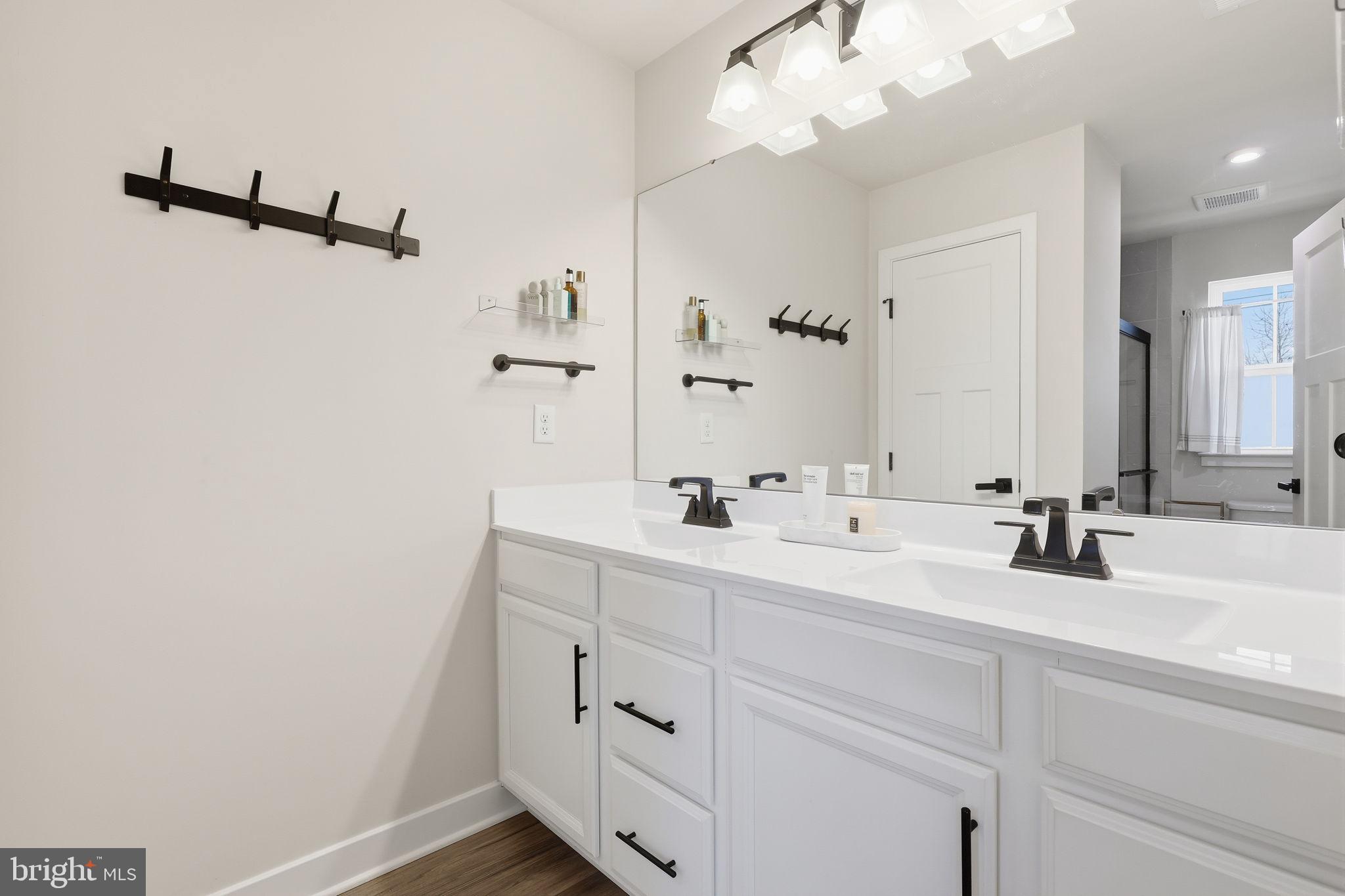 4 Athens Way Cliffwood, NJ 07721 - Photo 25 of 41