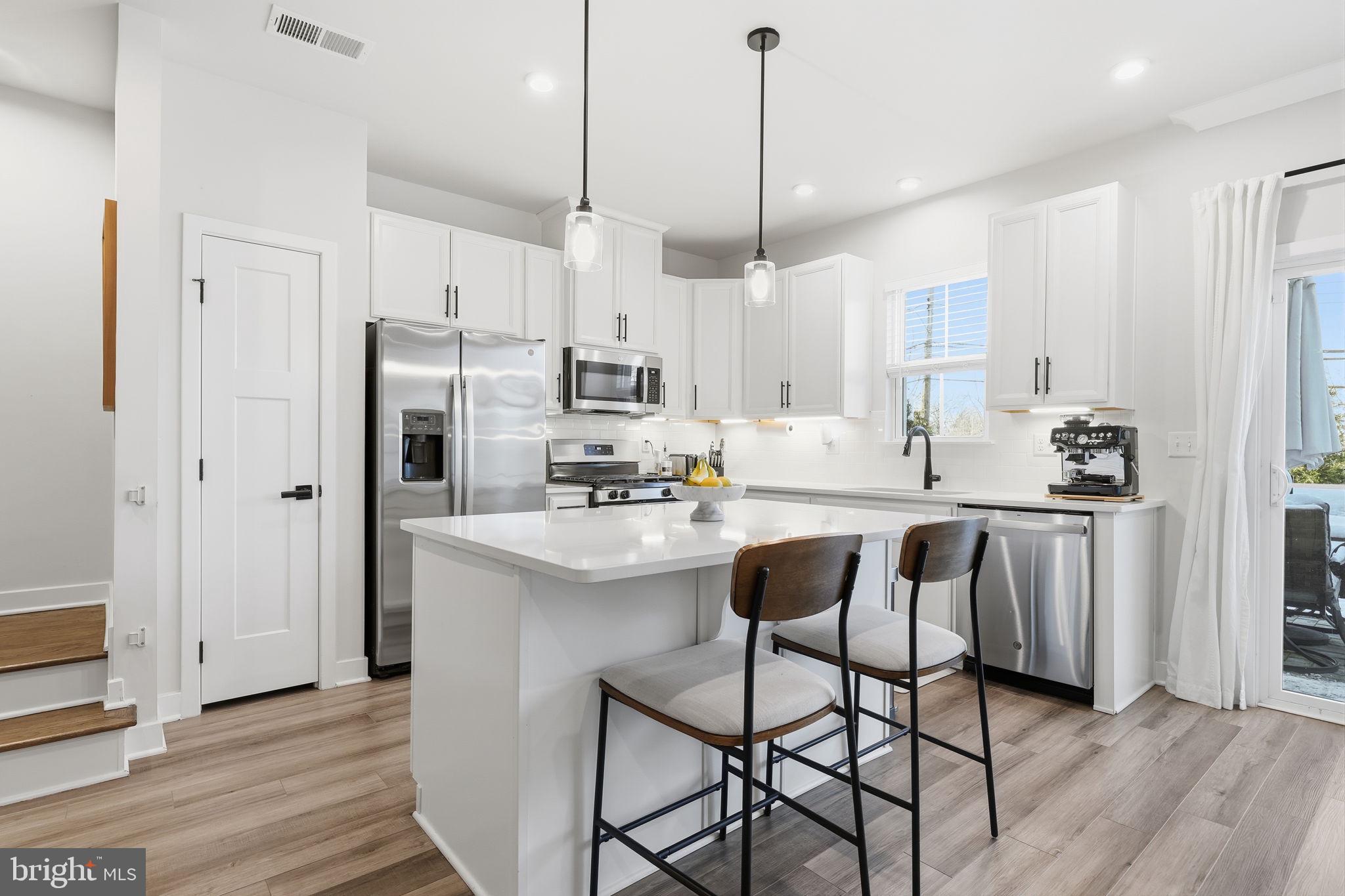 4 Athens Way Cliffwood, NJ 07721 - Photo 10 of 41