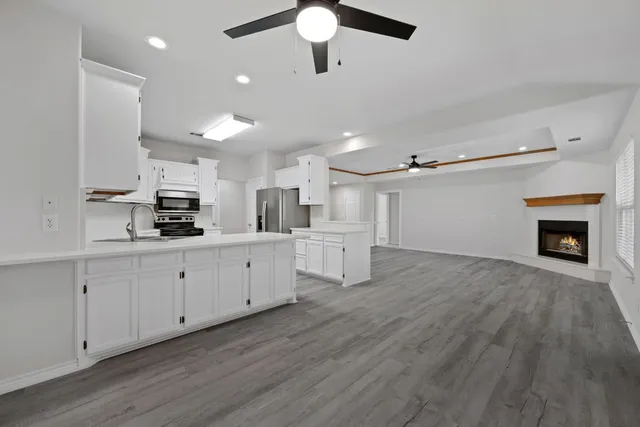 $350,000 | 143 Boulder Drive, Kingsland, TX 78639