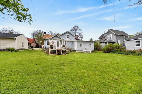 $186,500 | 810 21st Avenue, Monroe, WI 53566