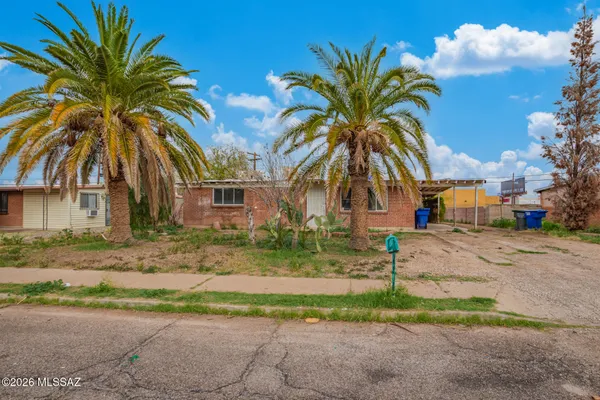 $139,900 | 4833 East 23rd Street, Tucson, AZ 85711