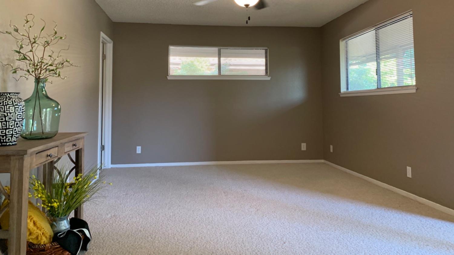 539 West Parlier Avenue, Unit 3 Reedley, CA 93654 - Photo 14 of 22 Gallery Image 14