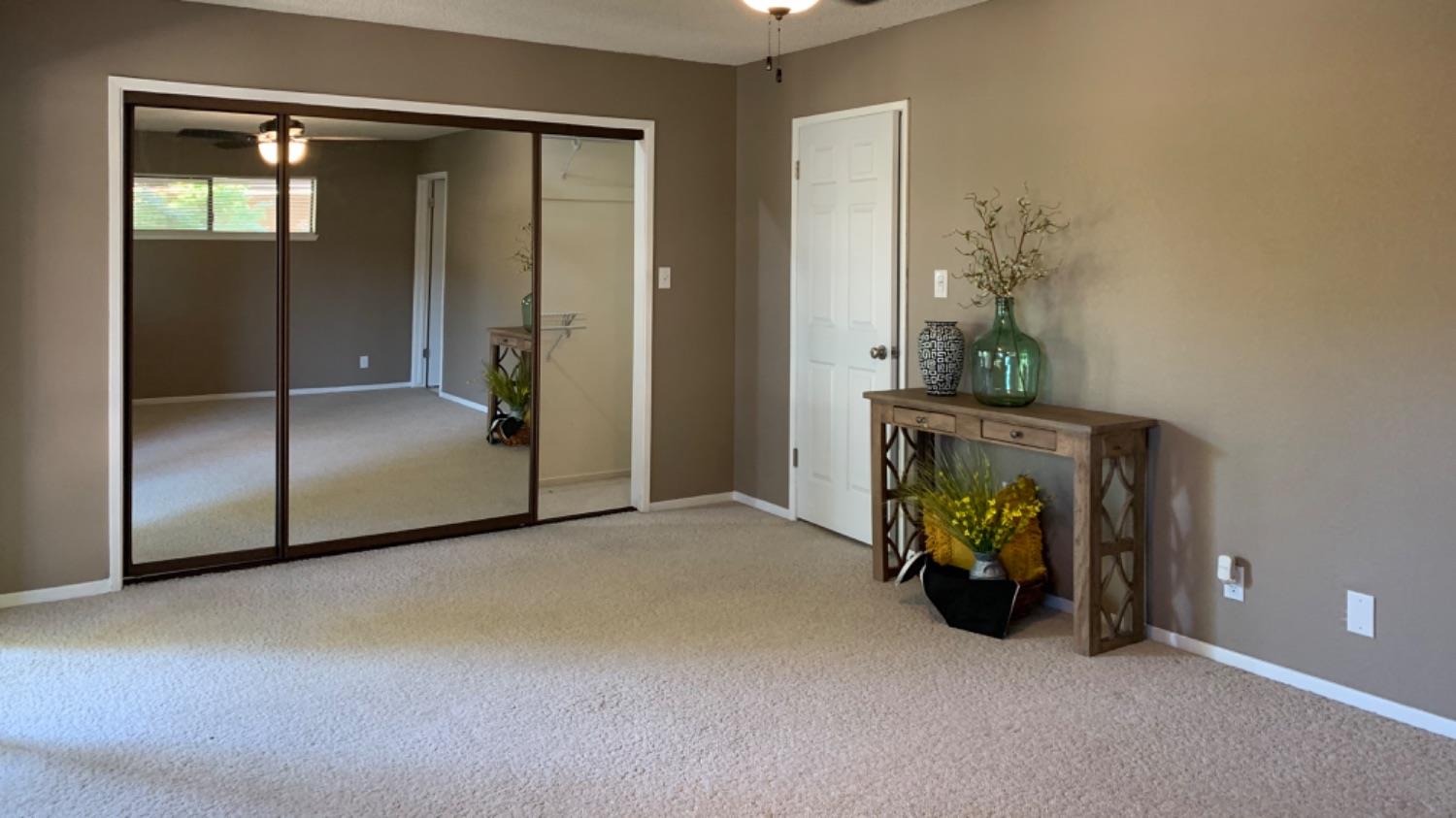 539 West Parlier Avenue, Unit 3 Reedley, CA 93654 - Photo 15 of 22 Gallery Image 15