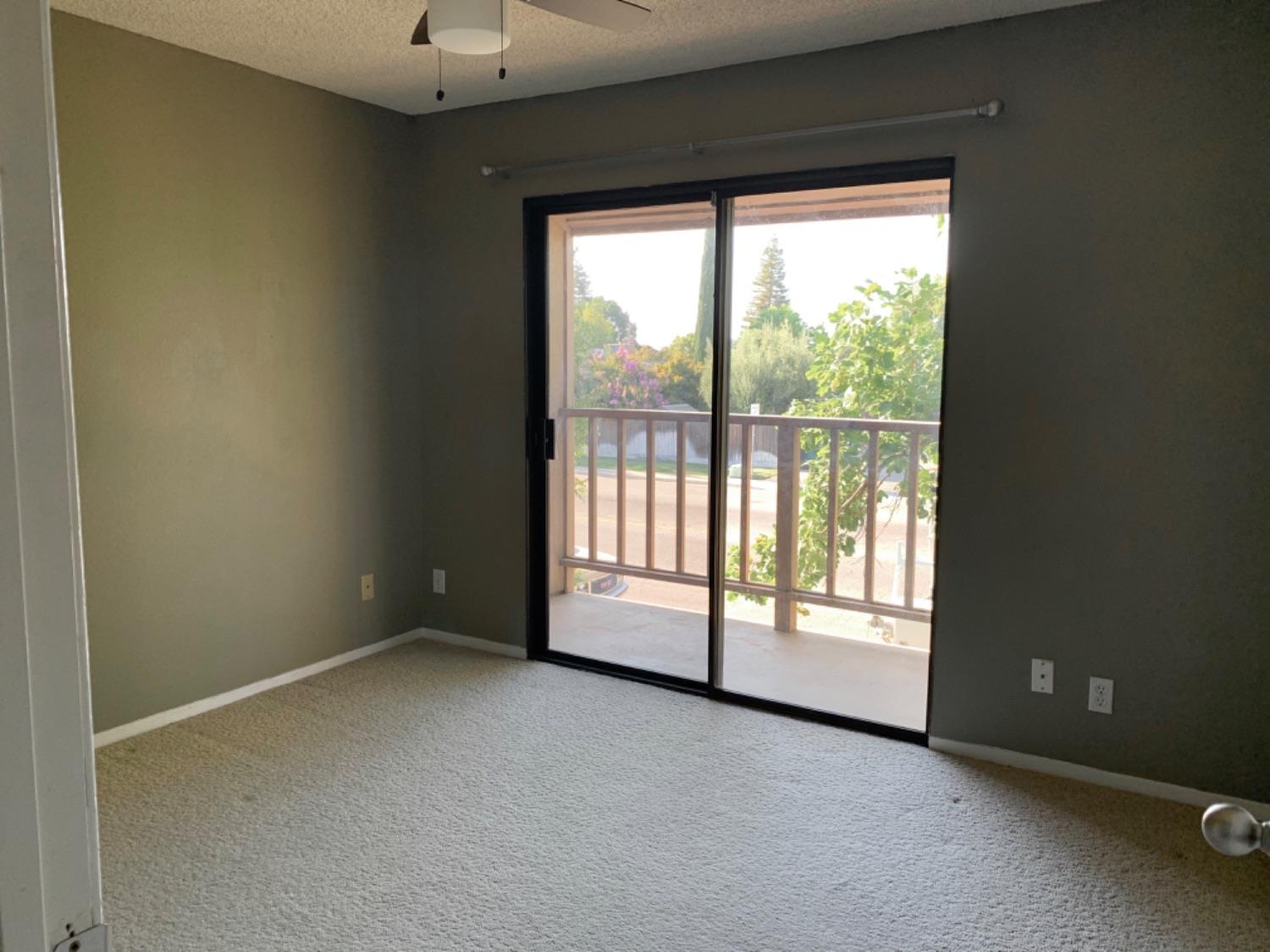 539 West Parlier Avenue, Unit 3 Reedley, CA 93654 - Photo 21 of 22 Gallery Image 21