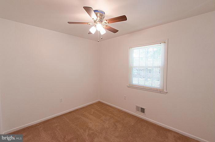528 Manor Road Severna Park, MD 21146 - Photo 13 of 20 Bedroom