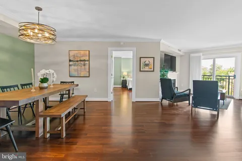 $690,000 | 5 Park Place, Unit 311, Annapolis, MD 21401